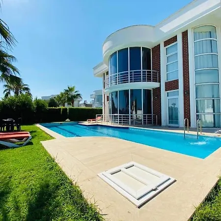 Ocean Villas 4+1 Private Pool Villa Belek