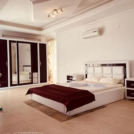 Ocean Villas 4+1 Private Pool Villa *
